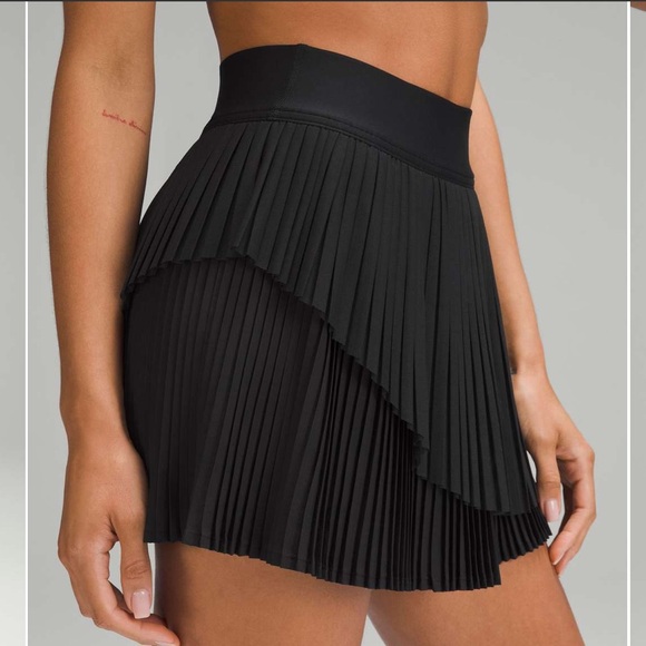 Lululemon Tiered Pleats Tennis Skirt - Picture 2 of 8
